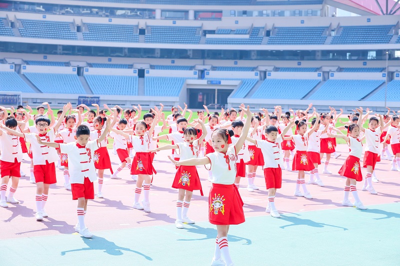 一年級武術(shù)操1.JPG